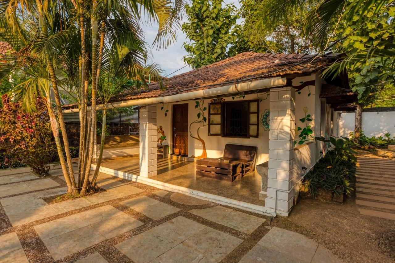 The Funky Monkey Hostel Anjuna Exterior foto